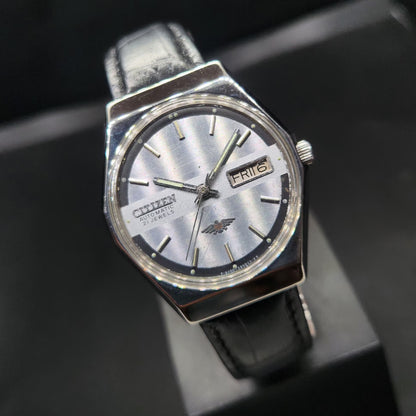 Vintage 1981 Original Citizen Automatic 8200 Silver Face 36MM Case Day-Date Japanese Men's Wrist Watch CT112