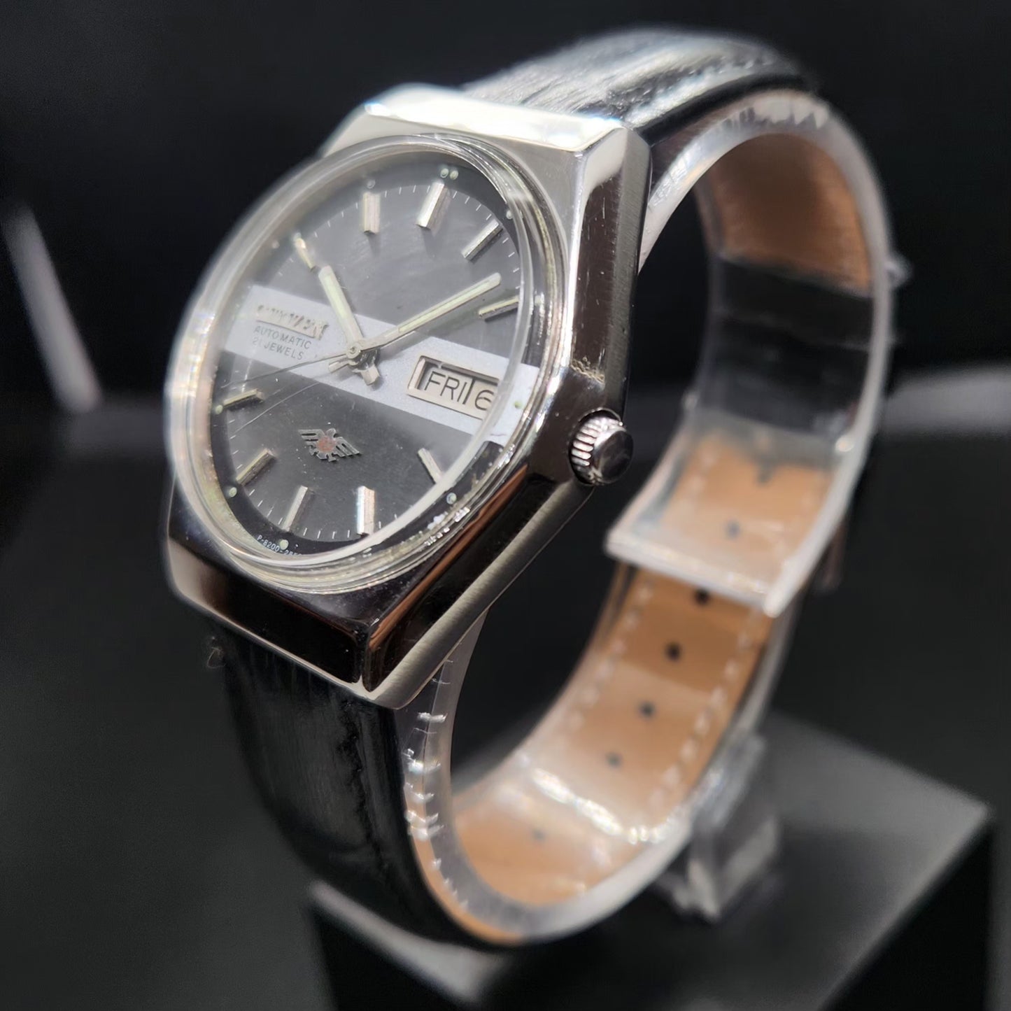 Vintage 1981 Original Citizen Automatic 8200 Silver Face 36MM Case Day-Date Japanese Men's Wrist Watch CT112