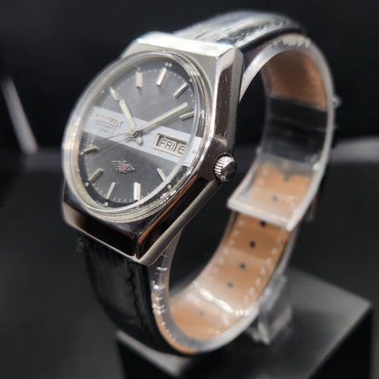 Vintage 1981 Original Citizen Automatic 8200 Silver Face 36MM Case Day-Date Japanese Men's Wrist Watch CT112