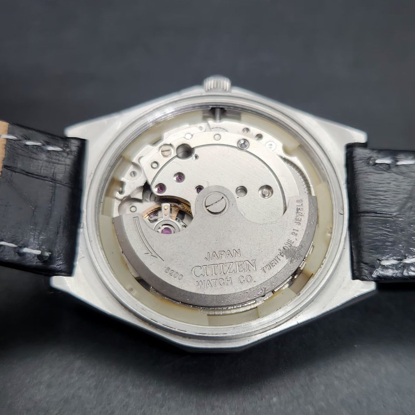 Vintage 1981 Original Citizen Automatic 8200 Silver Face 36MM Case Day-Date Japanese Men's Wrist Watch CT112