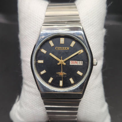 Vintage 1976 Original Citizen Automatic 8200 Black Face 35MM case Day-Date Japanese Men's Wrist Watch CT113