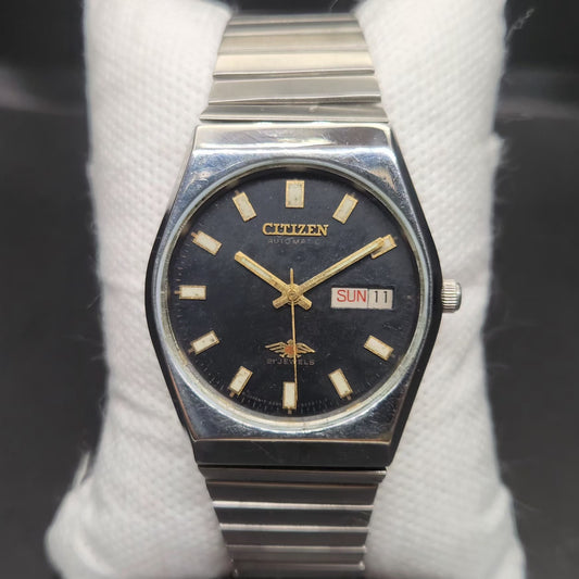 Vintage 1976 Original Citizen Automatic 8200 Black Face 35MM case Day-Date Japanese Men's Wrist Watch CT113