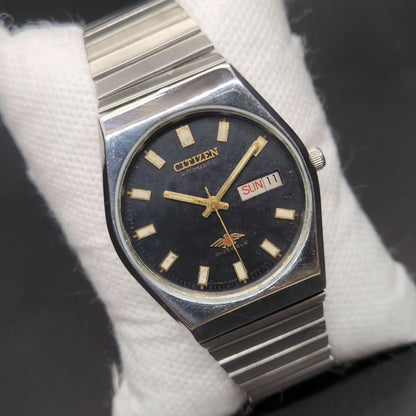 Vintage 1976 Original Citizen Automatic 8200 Black Face 35MM case Day-Date Japanese Men's Wrist Watch CT113