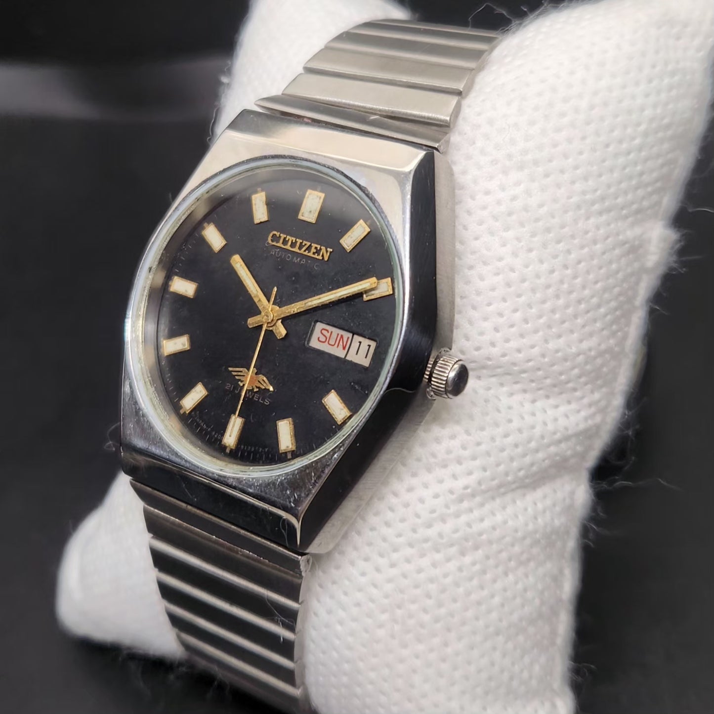 Vintage 1976 Original Citizen Automatic 8200 Black Face 35MM case Day-Date Japanese Men's Wrist Watch CT113