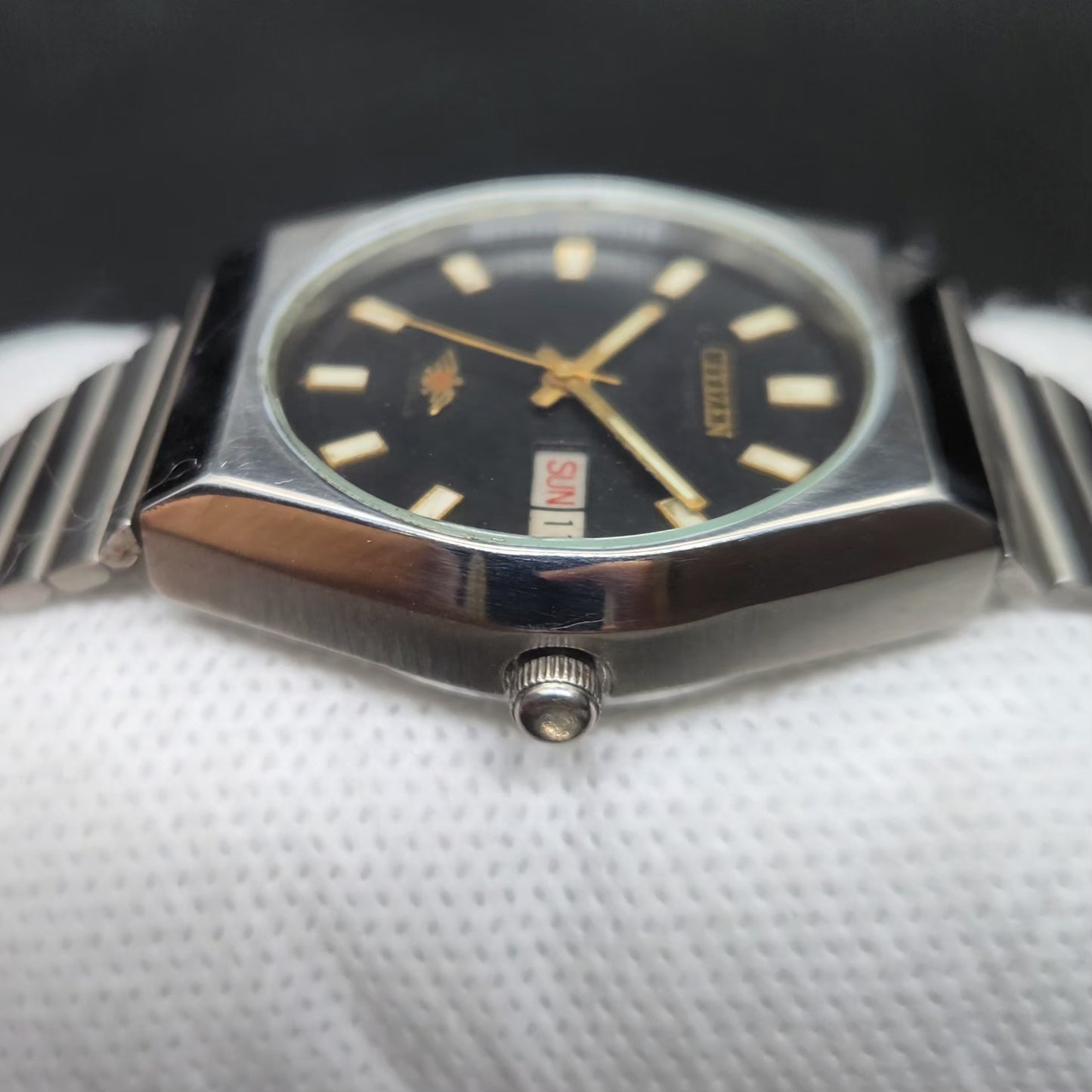 Vintage 1976 Original Citizen Automatic 8200 Black Face 35MM case Day-Date Japanese Men's Wrist Watch CT113