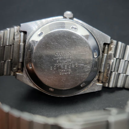 Vintage 1976 Original Citizen Automatic 8200 Black Face 35MM case Day-Date Japanese Men's Wrist Watch CT113