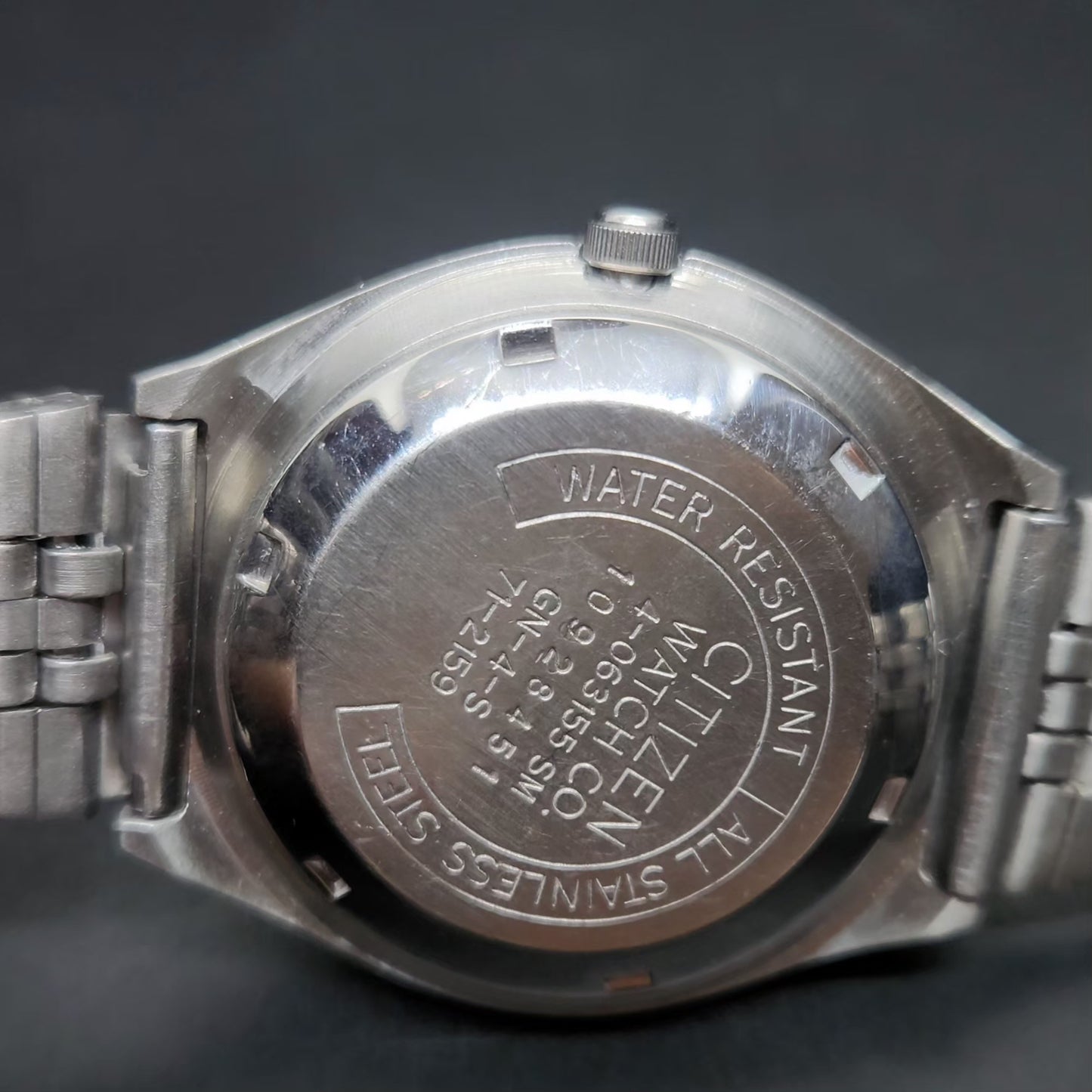 Vintage 1981 Original Citizen Automatic 8200 Blue Face 36MM case Day-Date Japanese Men's Wrist Watch CT116
