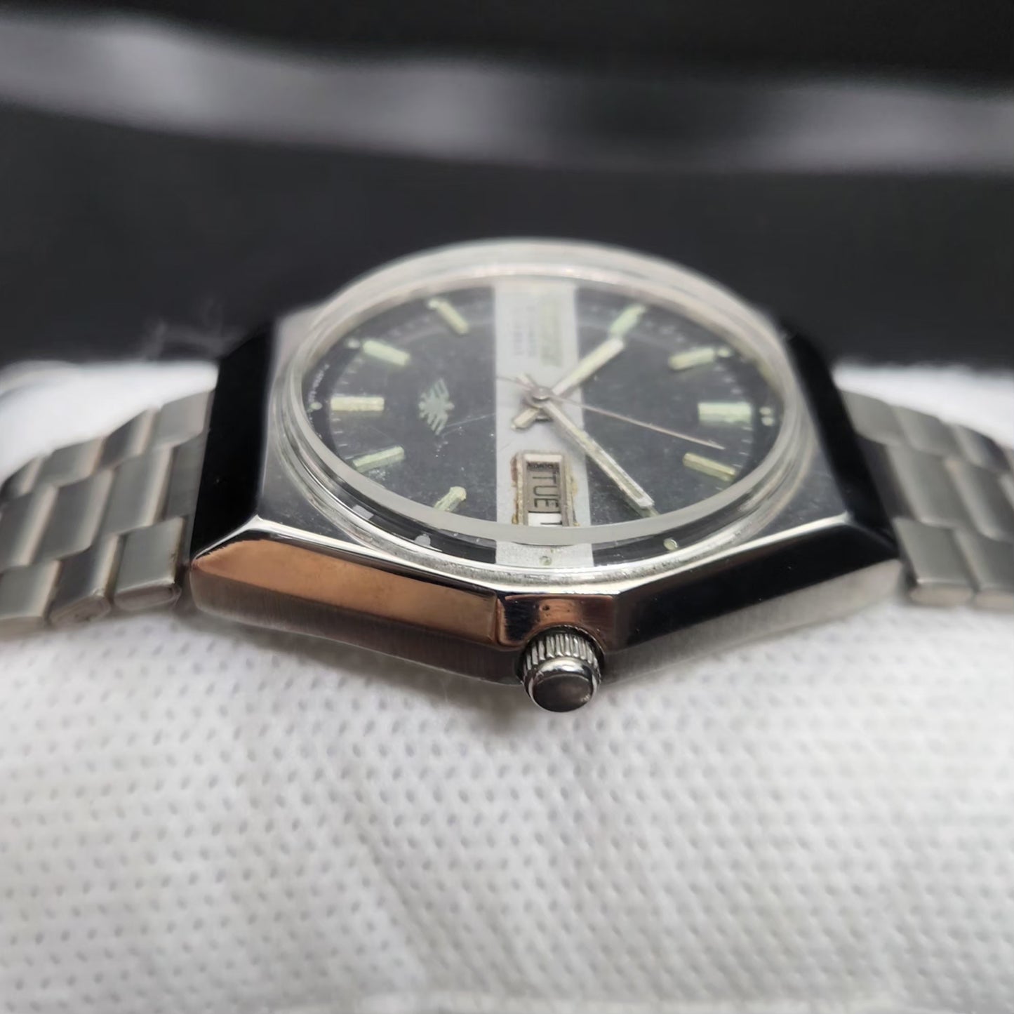 Vintage 1983 Original Citizen Automatic 8200 Grey Face 35MM case Day-Date Japanese Men's Wrist Watch CT120