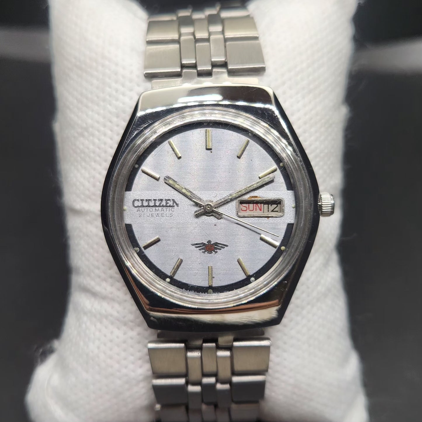 Vintage 1974 Original Citizen Automatic 8200 Grey Face 35MM case Day-Date Japanese Men's Wrist Watch CT121