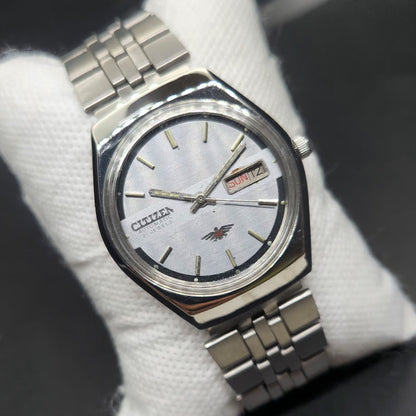 Vintage 1974 Original Citizen Automatic 8200 Grey Face 35MM case Day-Date Japanese Men's Wrist Watch CT121