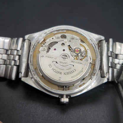Vintage 1974 Original Citizen Automatic 8200 Grey Face 35MM case Day-Date Japanese Men's Wrist Watch CT121