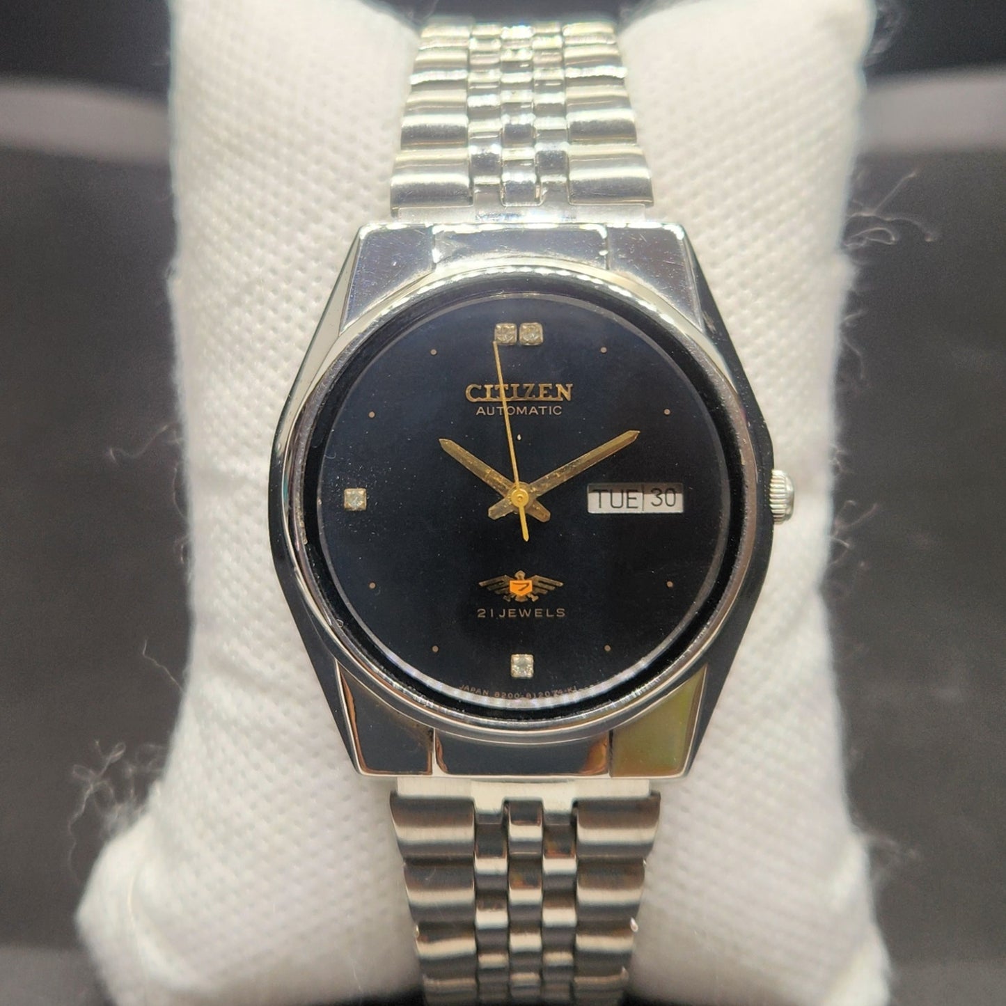 Vintage 1974 Original Citizen Automatic 8200 Black Face 35MM case Day-Date Japanese Men's Wrist Watch CT122