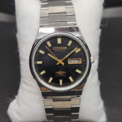 Vintage 1975 Original Citizen Automatic 8200 Black Face 35MM case Day-Date Japanese Men's Wrist Watch CT124