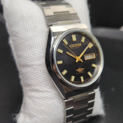 Vintage 1975 Original Citizen Automatic 8200 Black Face 35MM case Day-Date Japanese Men's Wrist Watch CT124
