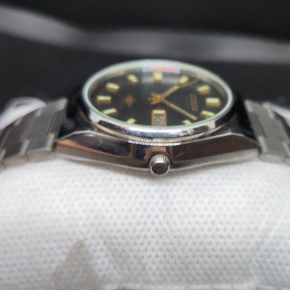 Vintage 1975 Original Citizen Automatic 8200 Black Face 35MM case Day-Date Japanese Men's Wrist Watch CT124