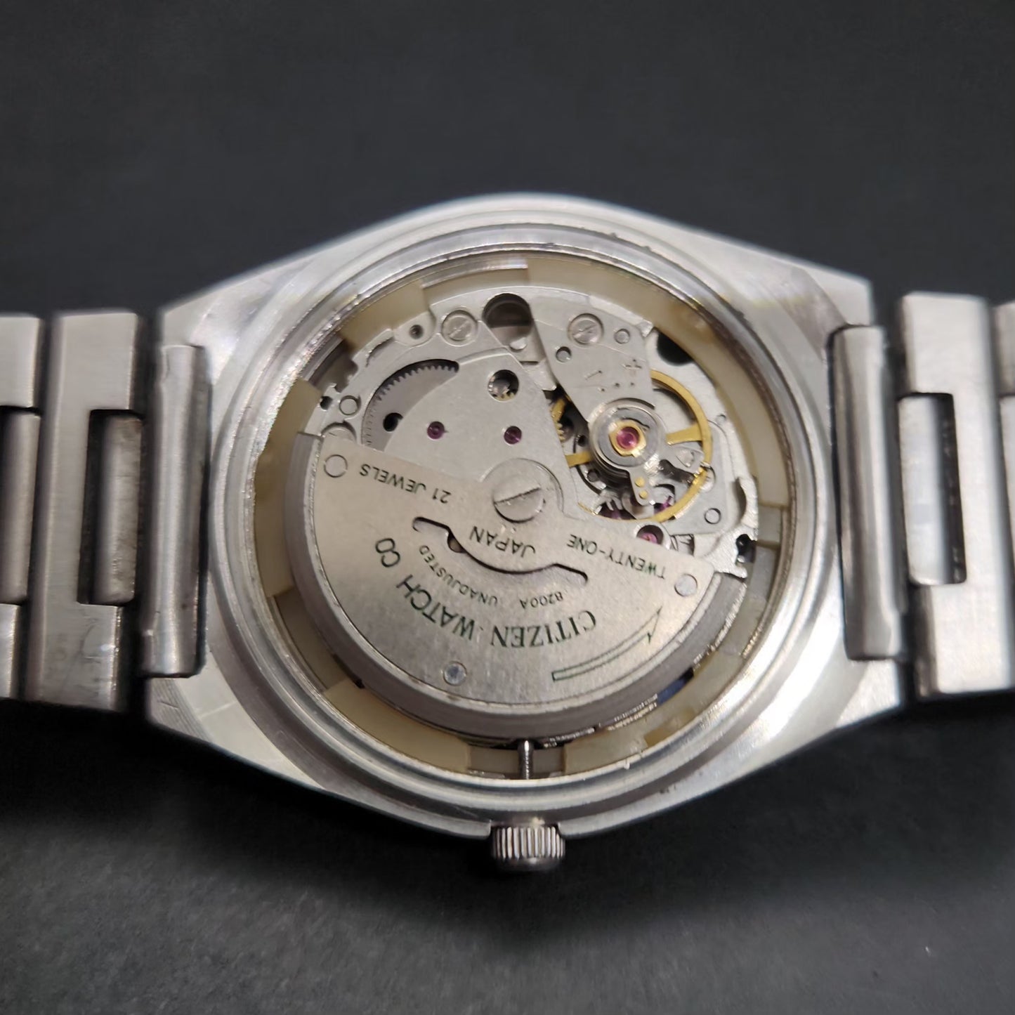Vintage 1975 Original Citizen Automatic 8200 Black Face 35MM case Day-Date Japanese Men's Wrist Watch CT124