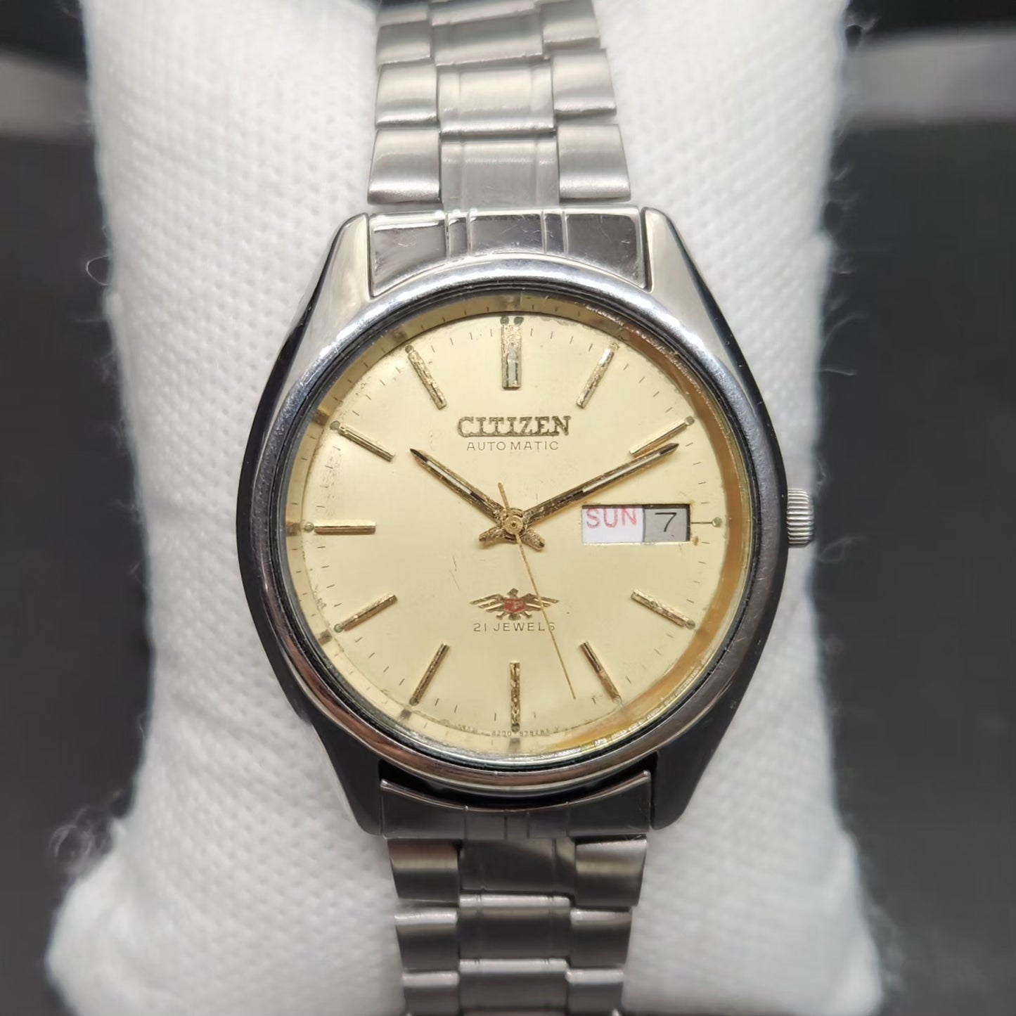 Vintage 1975 Original Citizen Automatic 8200 Gold Face 36MM case Day-Date Japanese Men's Wrist Watch CT125