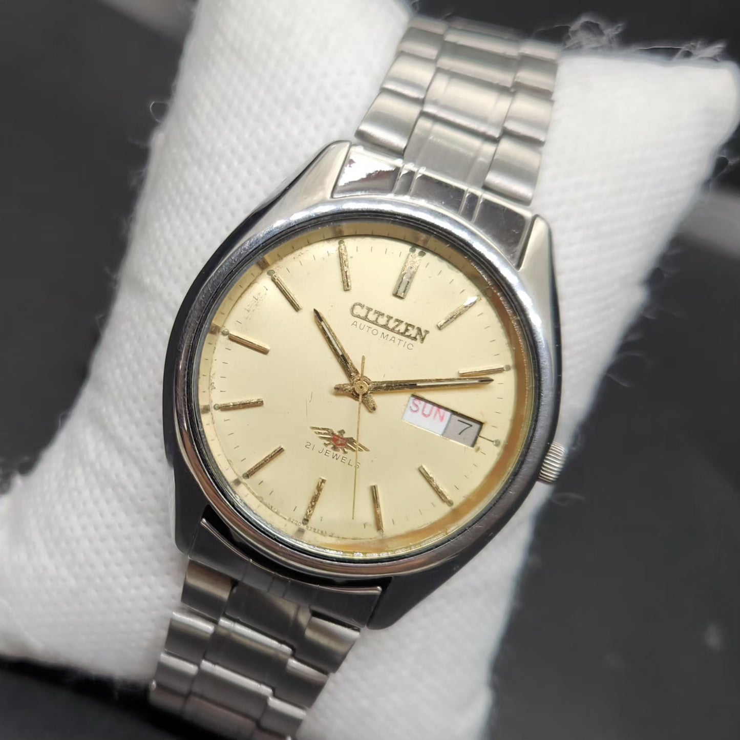 Vintage 1975 Original Citizen Automatic 8200 Gold Face 36MM case Day-Date Japanese Men's Wrist Watch CT125