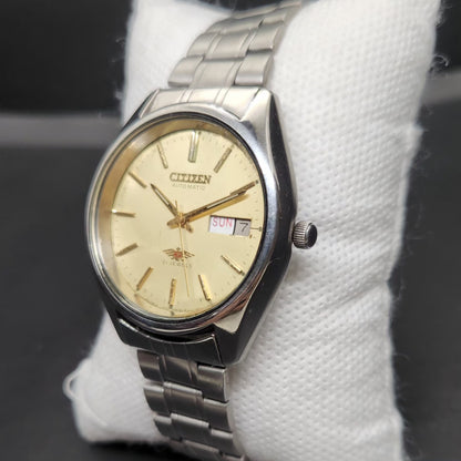 Vintage 1975 Original Citizen Automatic 8200 Gold Face 36MM case Day-Date Japanese Men's Wrist Watch CT125