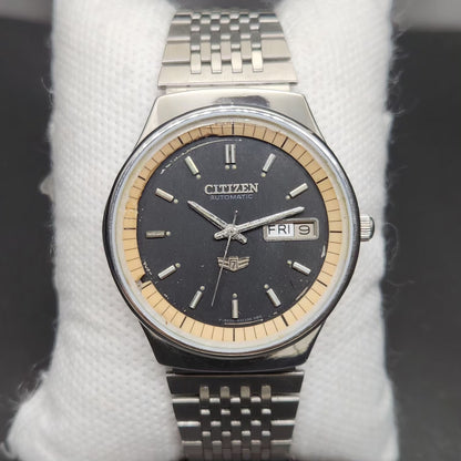 Vintage 1979 Original Citizen Automatic 8200 Black Face 35MM case Day-Date Japanese Men's Wrist Watch CT126