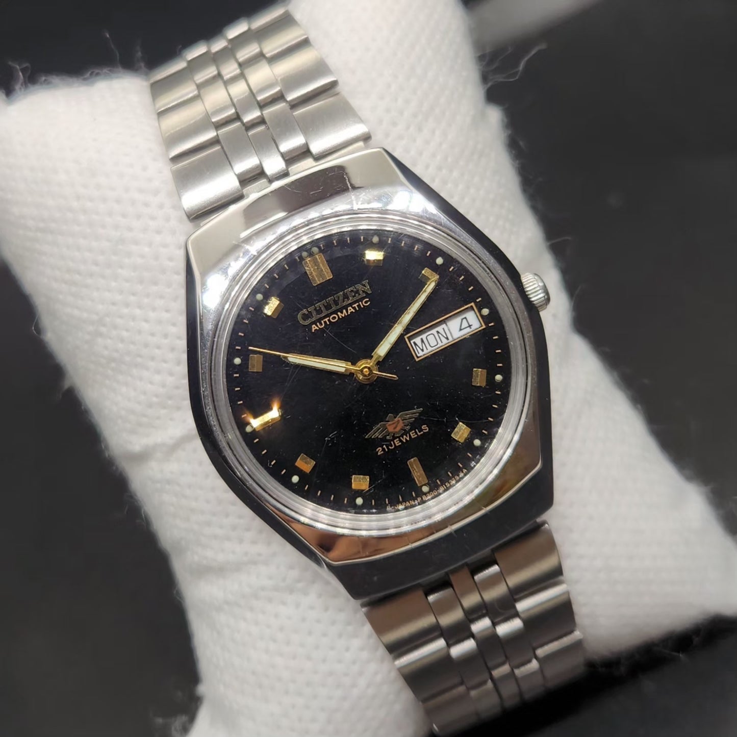 Vintage 1976 Original Citizen Automatic 8200 Black Face 34MM case Day-Date Japanese Men's Wrist Watch CT127