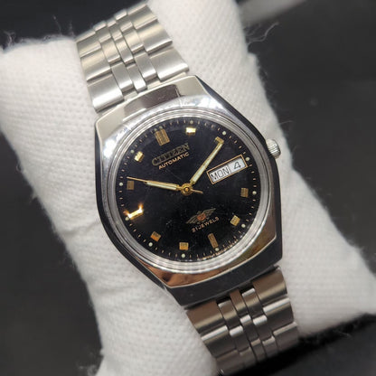 Vintage 1976 Original Citizen Automatic 8200 Black Face 34MM case Day-Date Japanese Men's Wrist Watch CT127