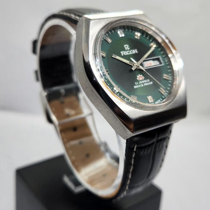 Vintage Ricoh R31 Automatic Green Face New Strap 21 Jewels Day-Date Men's Wrist Watch R01