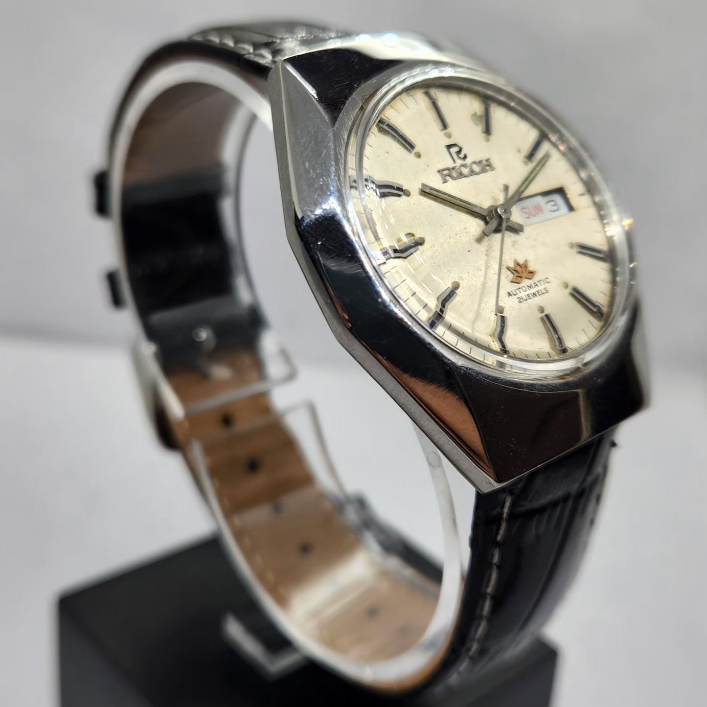 Vintage Ricoh R31 Automatic Silver Face New Strap 21 Jewels Day-Date Men's Wrist Watch R03