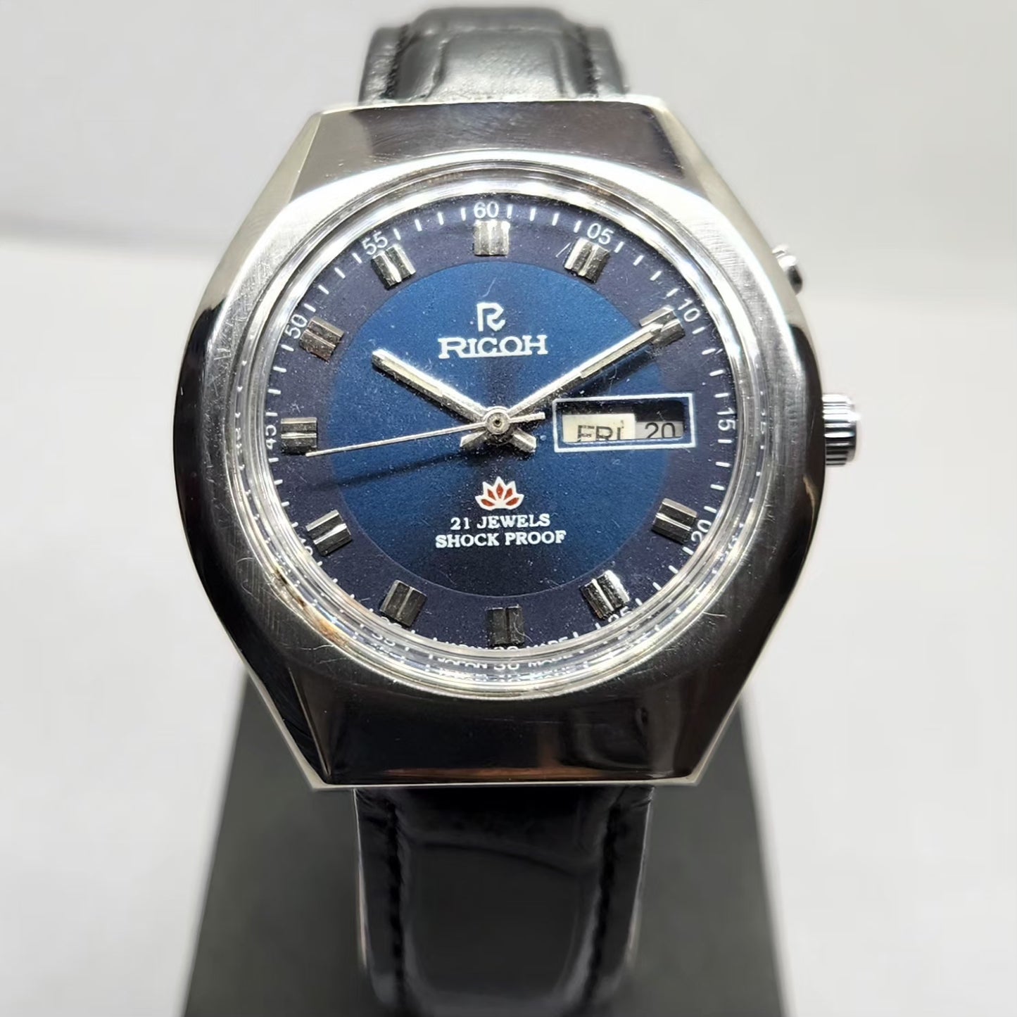 Vintage Ricoh R31 Automatic Blue Face New Strap 21 Jewels Day-Date Men's Wrist Watch R06