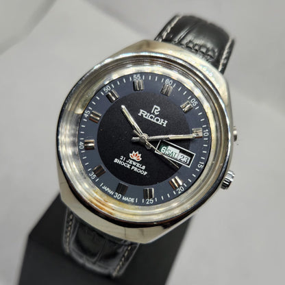 Vintage Ricoh R31 Automatic Black Face New Strap 21 Jewels Day-Date Men's Wrist Watch R07