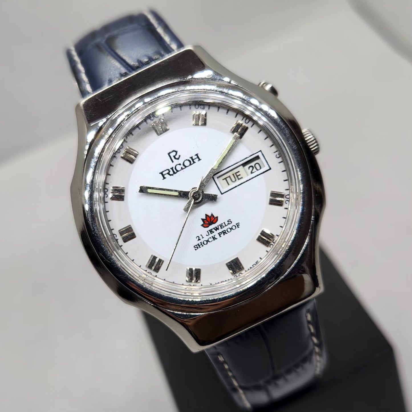 Vintage Ricoh R31 Automatic Blue Face New Strap 21 Jewels Day-Date Men's Wrist Watch R09