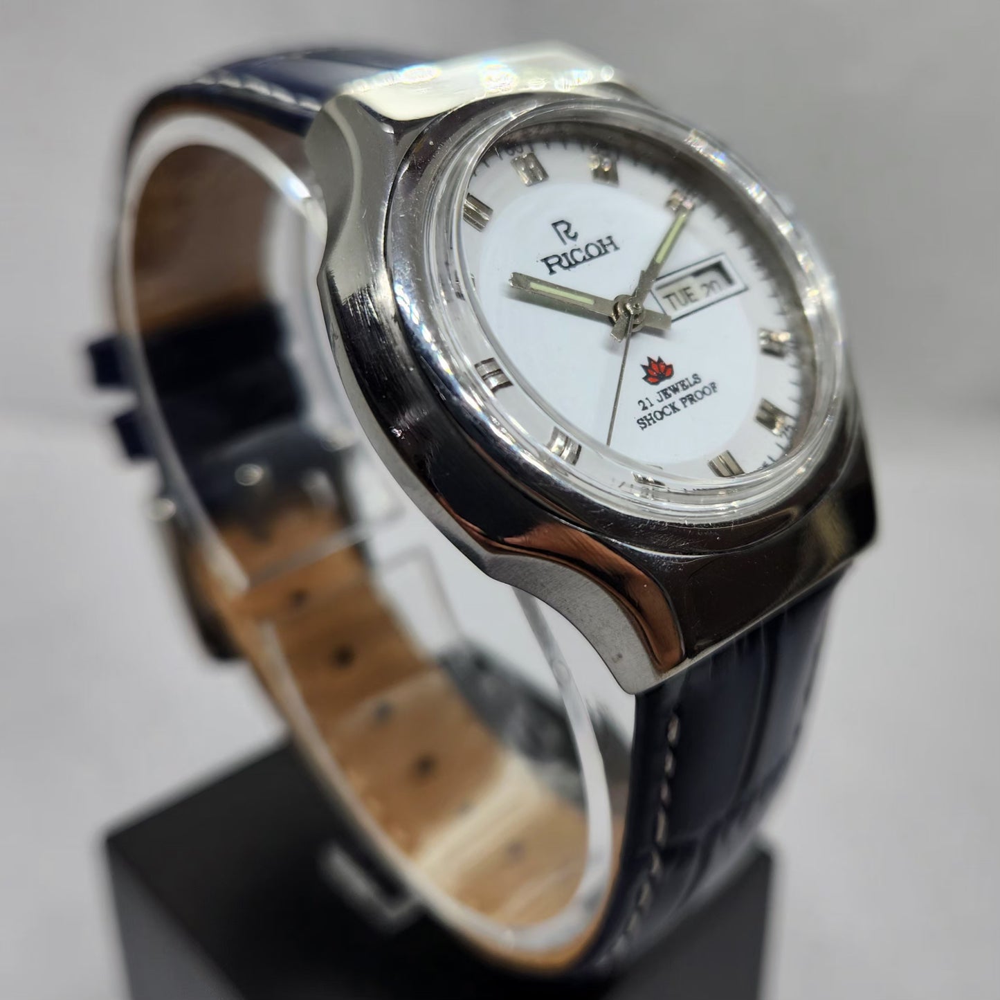 Vintage Ricoh R31 Automatic Blue Face New Strap 21 Jewels Day-Date Men's Wrist Watch R09