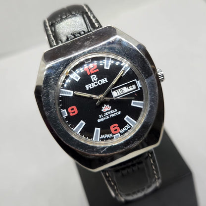 Vintage Ricoh R31 Automatic Black Face New Strap 21 Jewels Day-Date Men's Wrist Watch R16