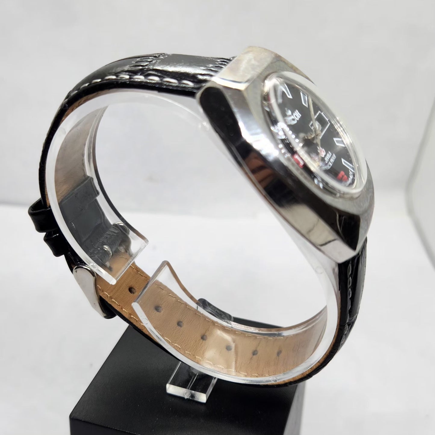 Vintage Ricoh R31 Automatic Black Face New Strap 21 Jewels Day-Date Men's Wrist Watch R16