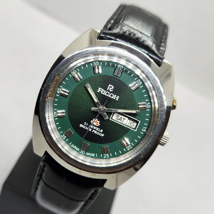 Vintage Ricoh R31 Automatic Green Face New Strap 21 Jewels Day-Date Men's Wrist Watch R18