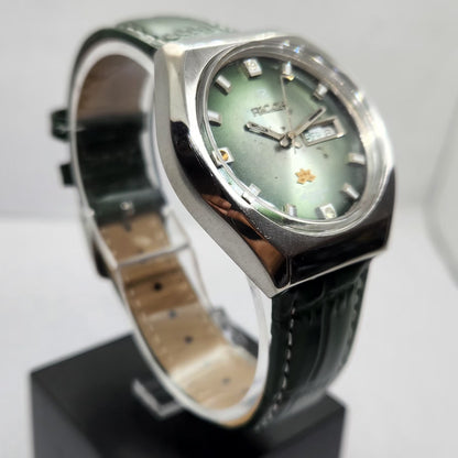 Vintage Ricoh R31 Automatic Green Face New Strap 21 Jewels Day-Date Men's Wrist Watch R21