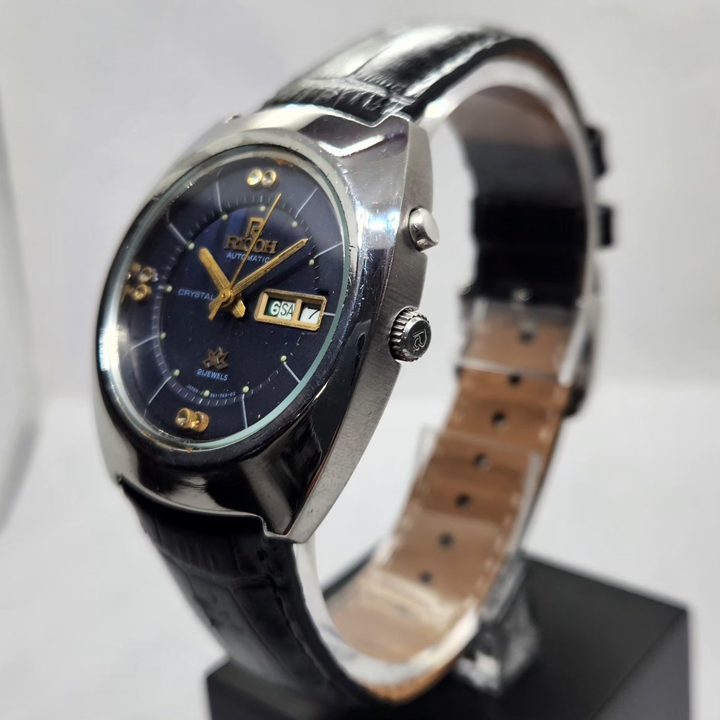 Vintage Ricoh R31 Automatic Blue Face New Strap 21 Jewels Day-Date Men's Wrist Watch R27
