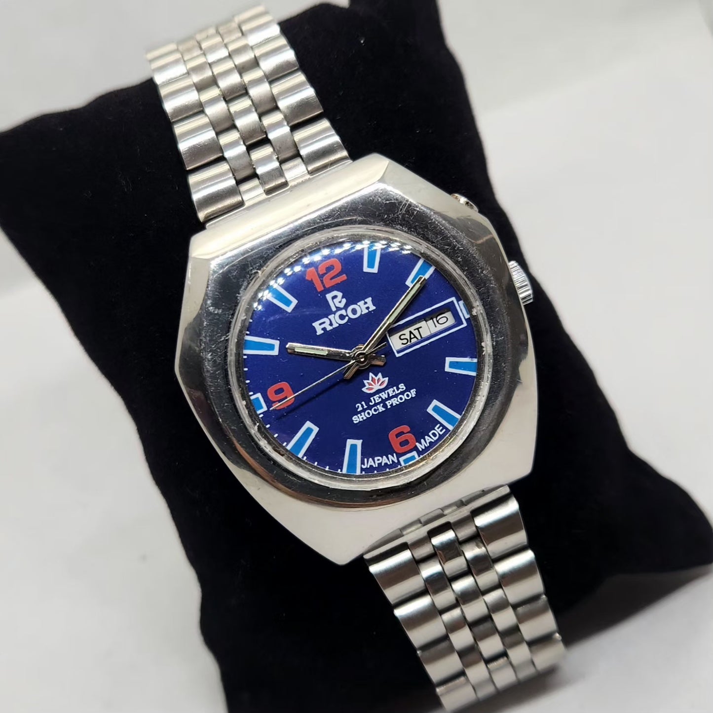 Vintage Ricoh R31 Blue Face Automatic 21 Jewels Jubliee Bracelet Men's Wrist Watch R30