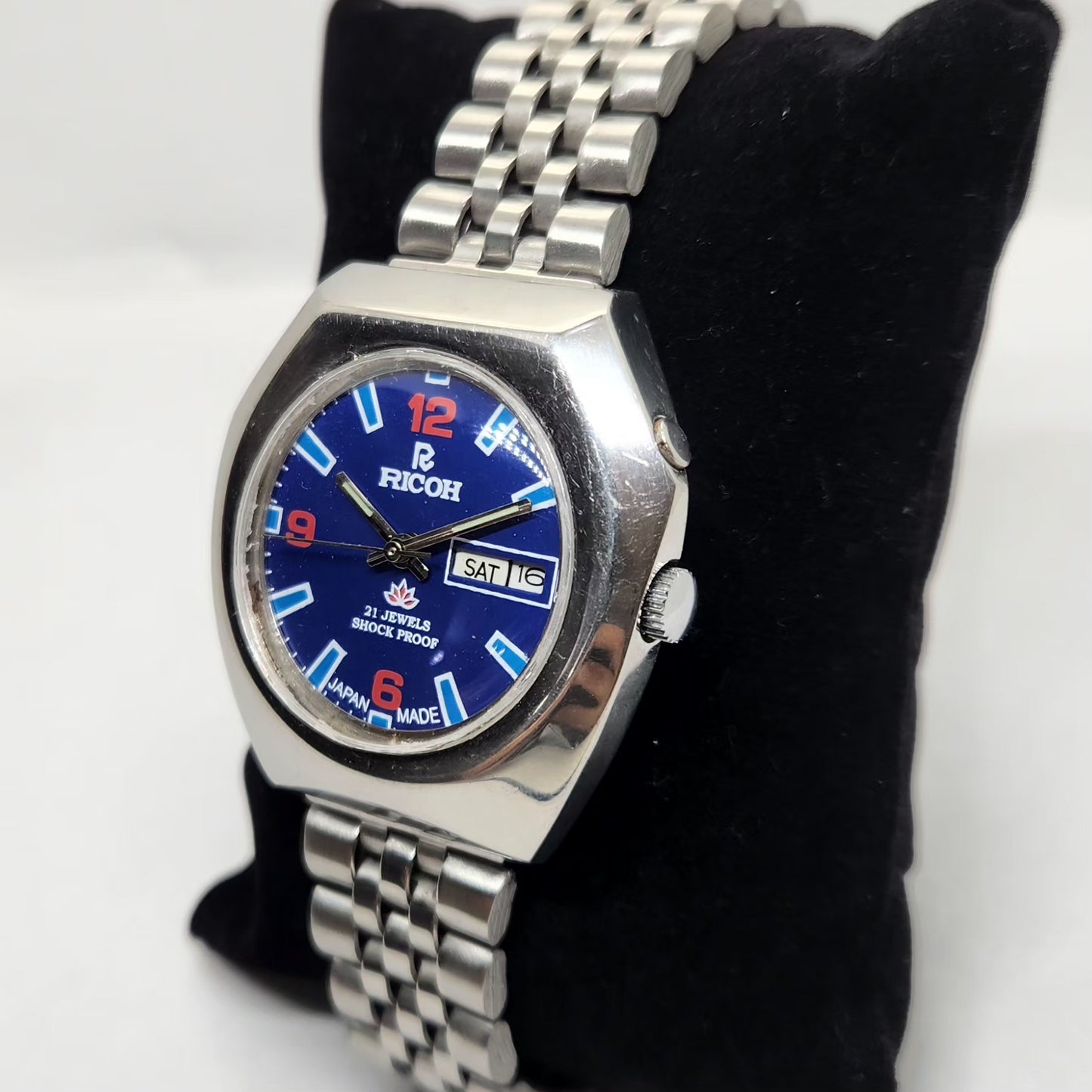 Vintage Ricoh R31 Blue Face Automatic 21 Jewels Jubliee Bracelet Men's Wrist Watch R30