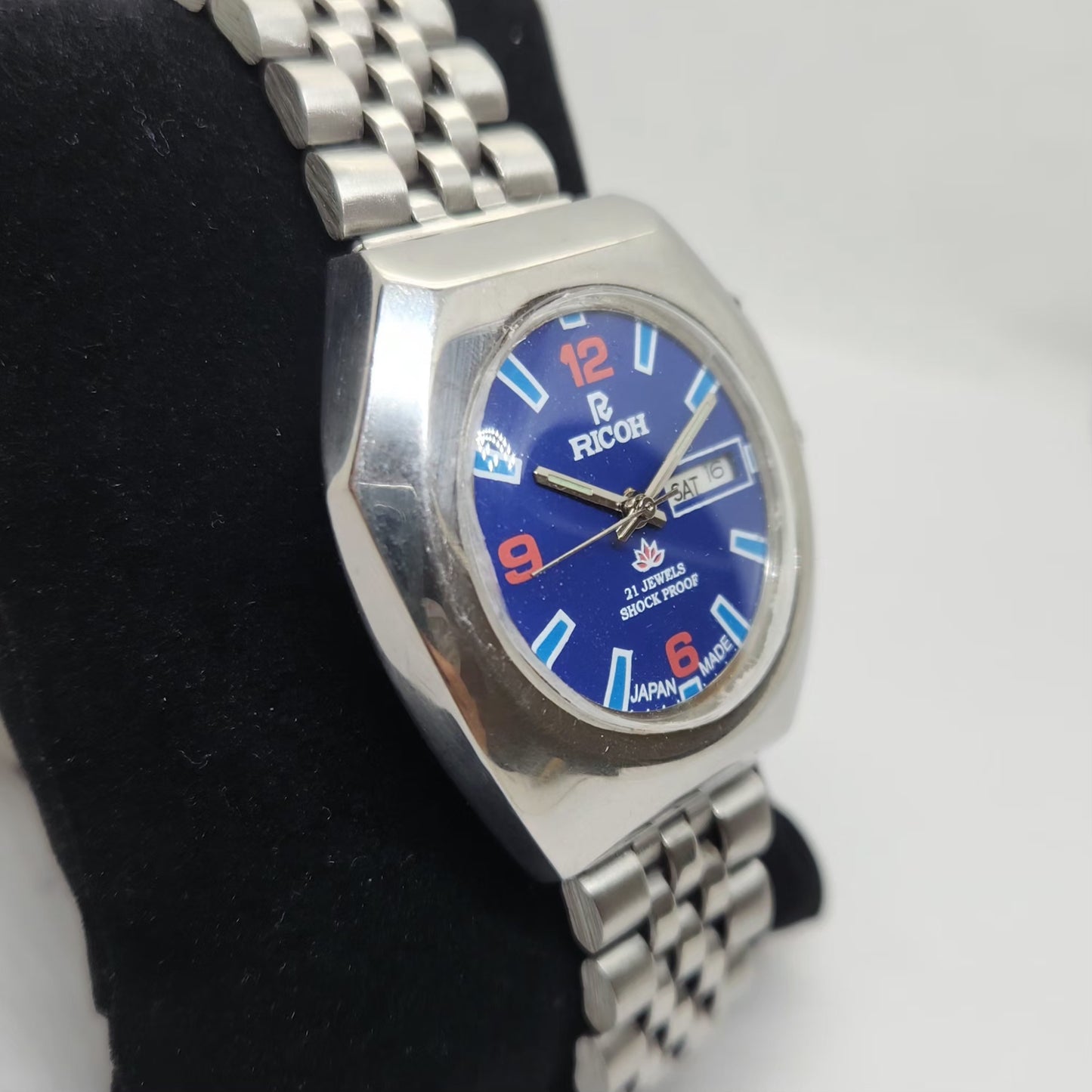 Vintage Ricoh R31 Blue Face Automatic 21 Jewels Jubliee Bracelet Men's Wrist Watch R30