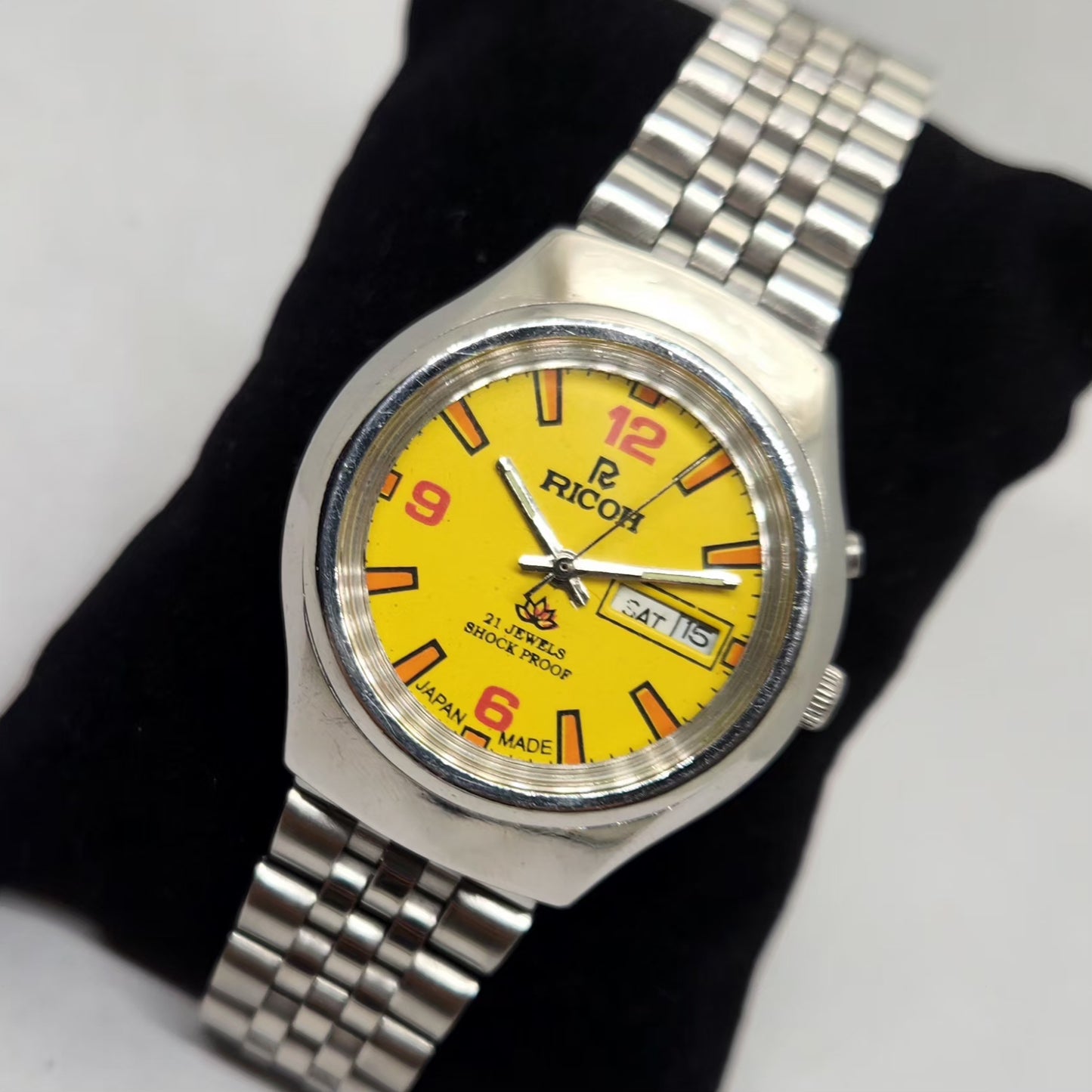 Vintage Ricoh R31 Yellow Face Automatic 21 Jewels Jubliee Bracelet Men's Wrist Watch R33