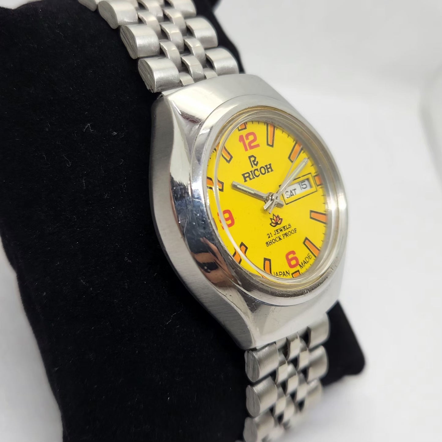 Vintage Ricoh R31 Yellow Face Automatic 21 Jewels Jubliee Bracelet Men's Wrist Watch R33