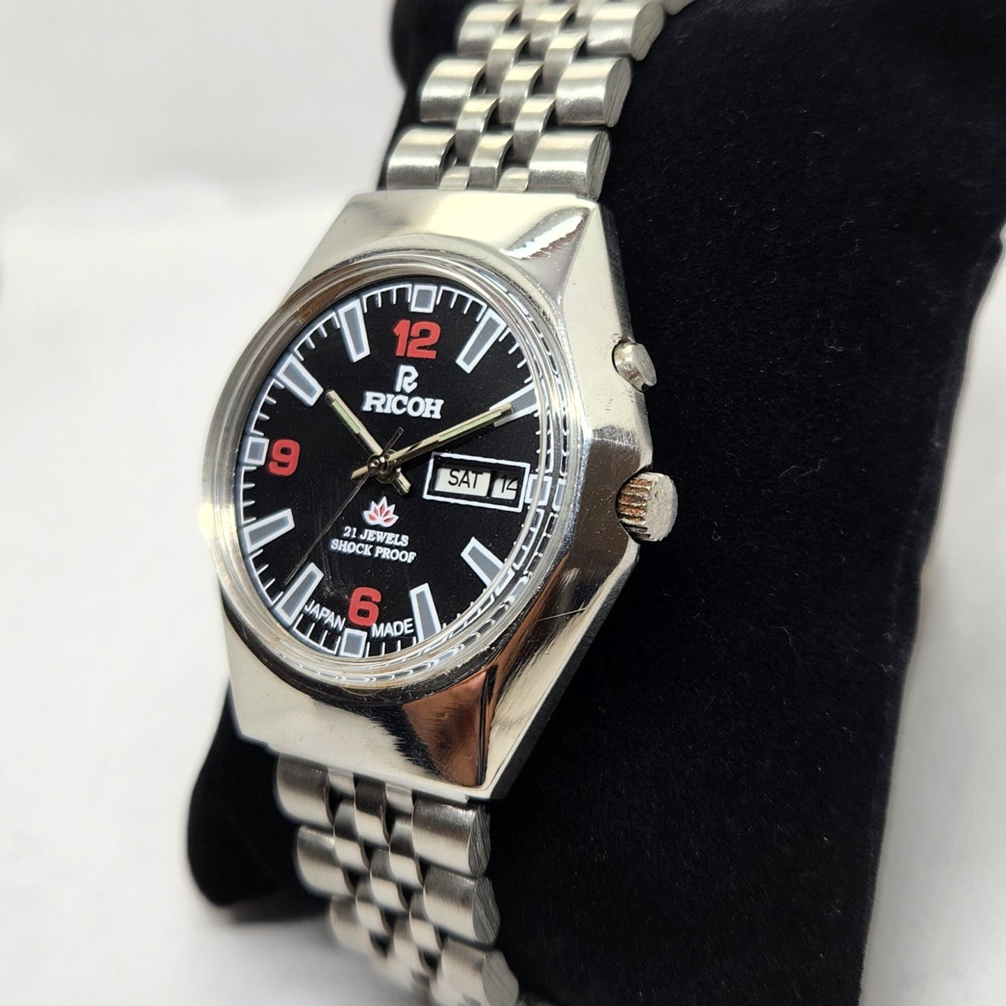 Vintage Ricoh R31 Black Face Automatic 21 Jewels Jubliee Bracelet Men's Wrist Watch R35