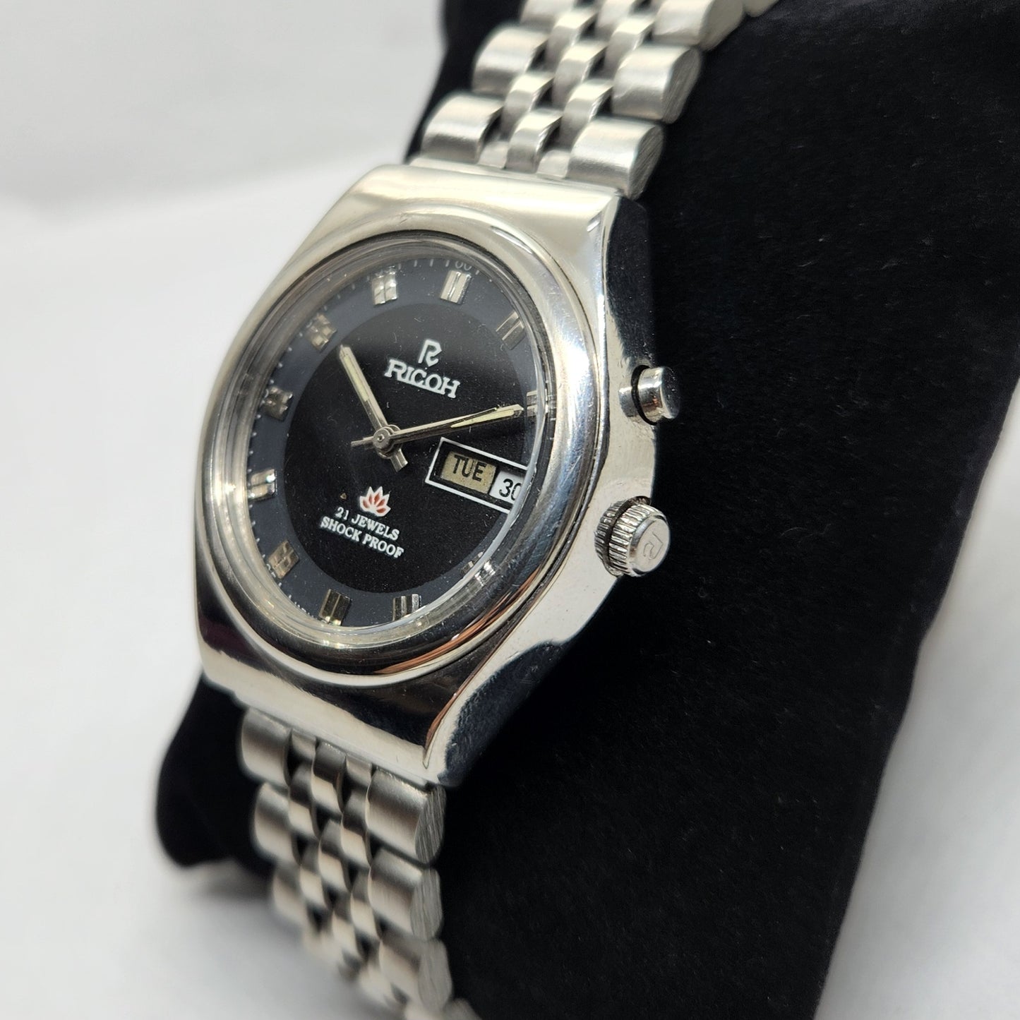 Vintage Ricoh R31 Black Face Automatic 21 Jewels Jubliee Bracelet Men's Wrist Watch R36