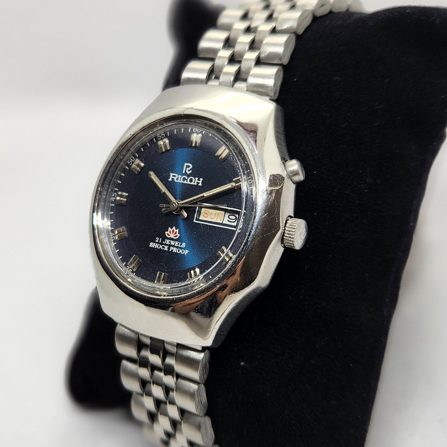 Vintage Ricoh R31 Blue Face Automatic 21 Jewels Jubliee Bracelet Men's Wrist Watch R39