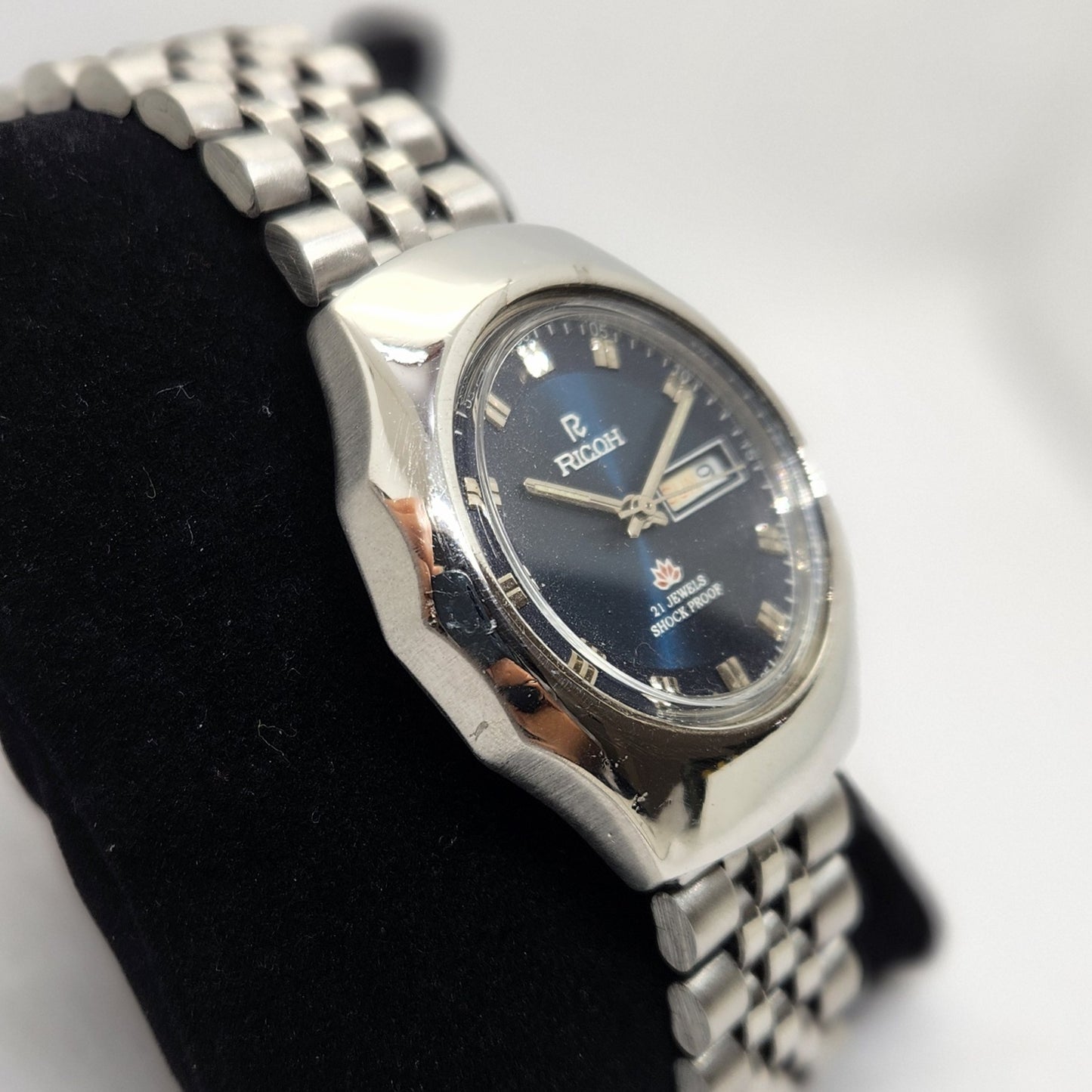 Vintage Ricoh R31 Blue Face Automatic 21 Jewels Jubliee Bracelet Men's Wrist Watch R39