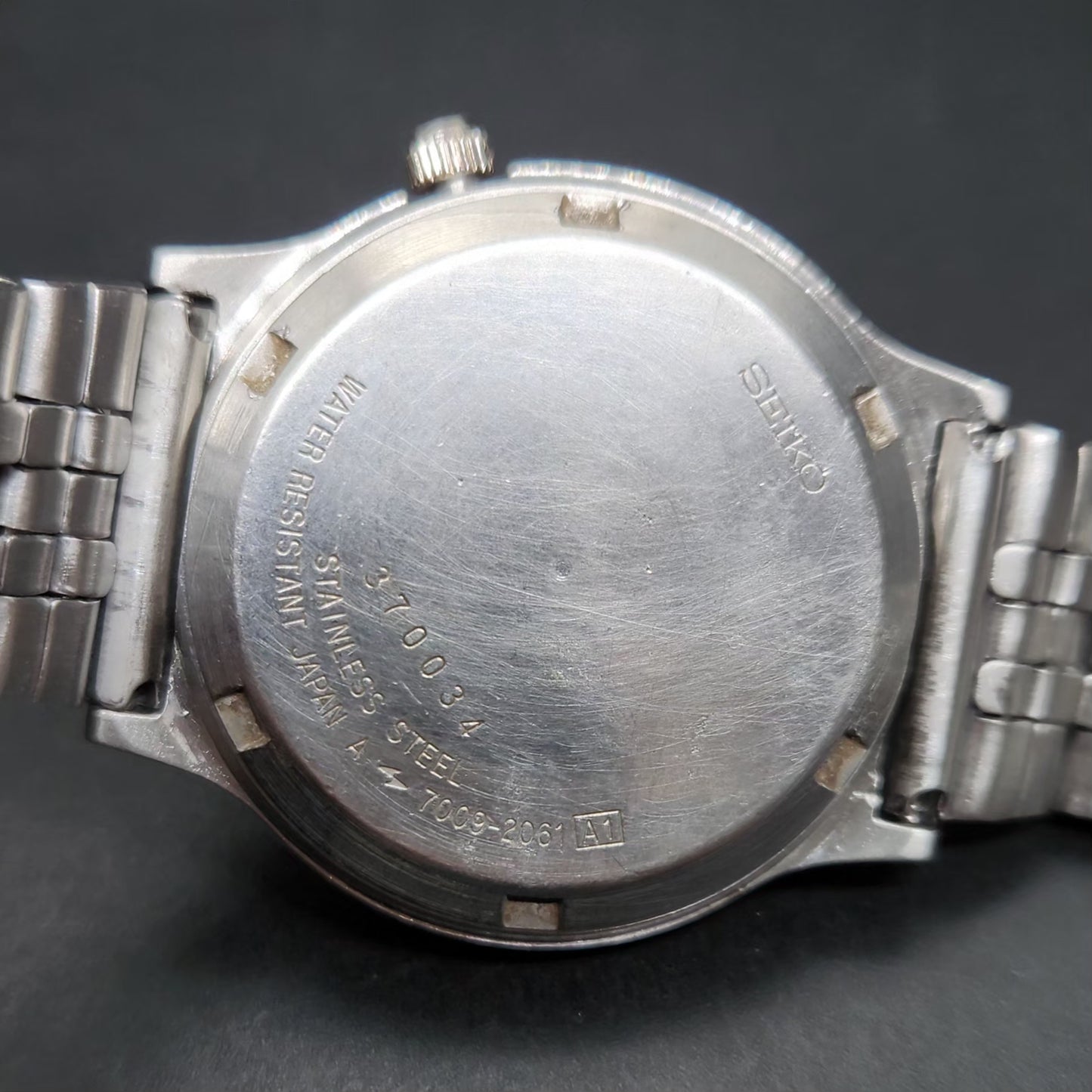 Vintage 1983 Original Seiko 5 Automatic 7009-2061 Silver Face 17 Jewels Day-Date Japanese Men's Wrist Watch VS06