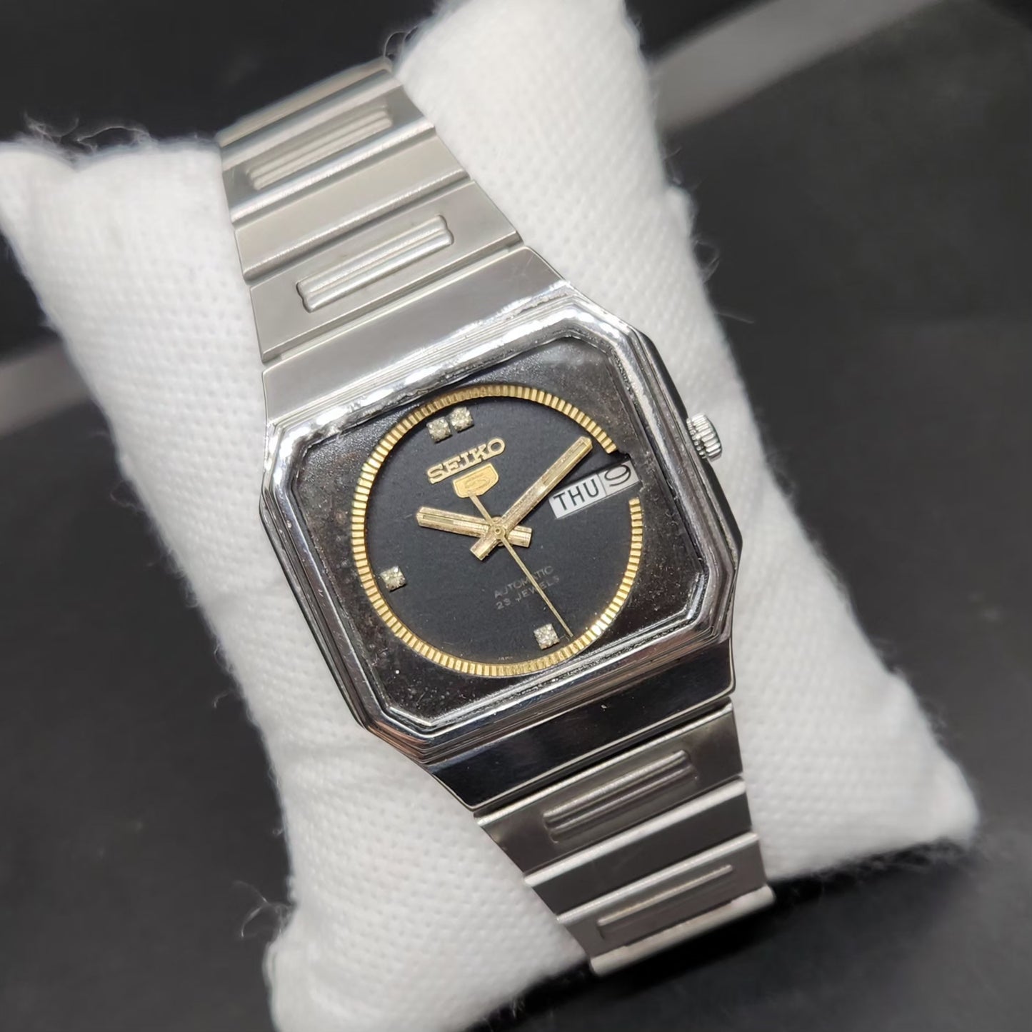 Vintage 1979 Original Seiko 5 Automatic 6319-6020 Black Face 21 Jewels Day-Date Japanese Men's Wrist Watch VS08