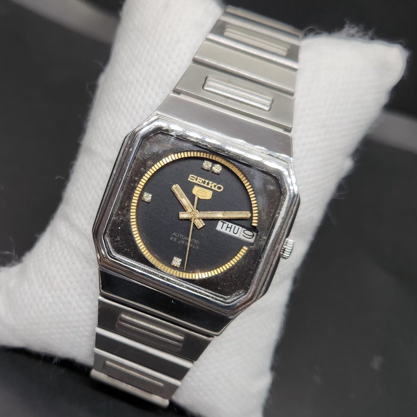 Vintage 1979 Original Seiko 5 Automatic 6319-6020 Black Face 21 Jewels Day-Date Japanese Men's Wrist Watch VS08