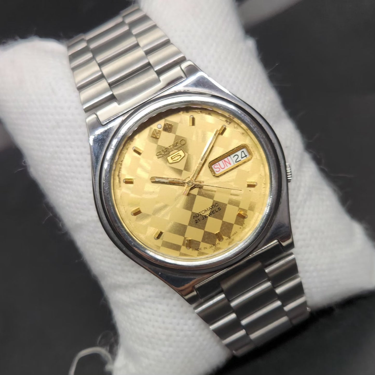 Vintage 1999 Original Seiko 5 Automatic 7s26-3170 Gold Face 21 Jewels Day-Date Japanese Men's Wrist Watch VS11